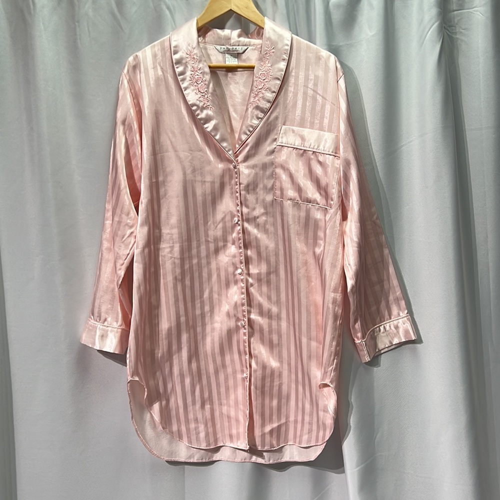 Partners Intimates Pink Silky Striped Night Shirt - size Medium